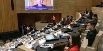 Nueva simulación de debate parlamentario en la Legislatura