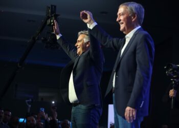 Lanzado a la Gobernación, Llaryora planea sumar nuevos aliados políticos