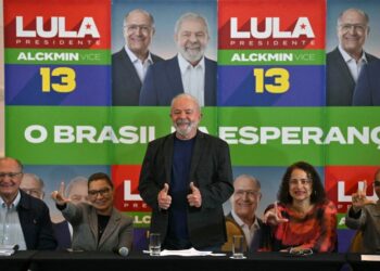 Con Bolsonaro fortalecido, comenzó una dura campaña para el ballottage en Brasil