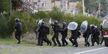 Despliegan un operativo interfuerzas en Villa Mascardi y hay máxima tensión con la comunidad mapuche