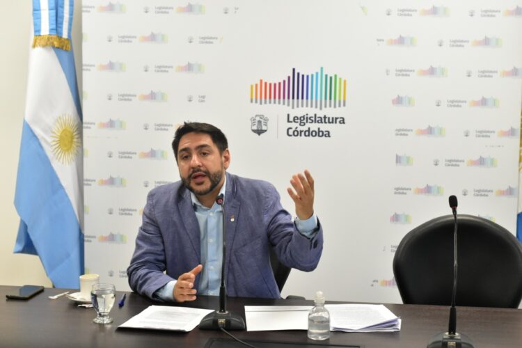 Buscan modificar la ley de obra pública