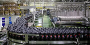 Un cordobés encontró un gel íntimo dentro de una gaseosa cola y se volvió millonario (por unos días)