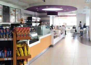 Impugnan una licitación para abrir nueve estaciones de servicio