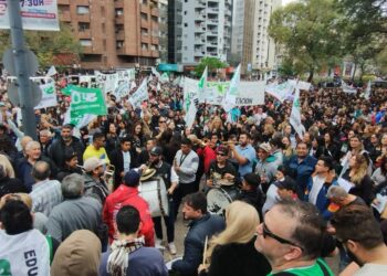 El Suoem retoma las asambleas para pedir un aumento salarial