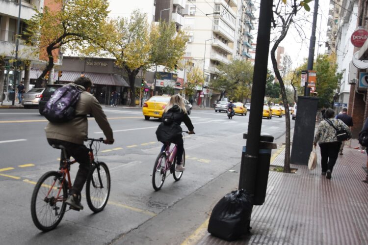 Críticas a la Nación por el paro de la UTA