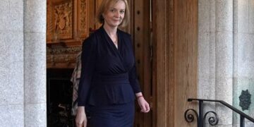 Sunak ya está en una carrera en la que puede anotarse Boris Johnson