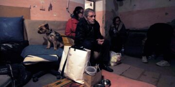 Sin luz y agua por ataques rusos a centrales de energía