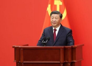 Xi aumenta su poder con una histórica reelección como líder del Partido Comunista
