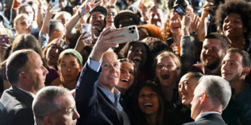 Los estadounidenses van a las urnas en unos comicios claves