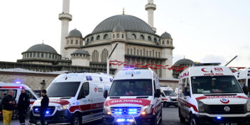 Al menos 6 muertos y decenas de heridos en una explosión en el centro de Estambul
