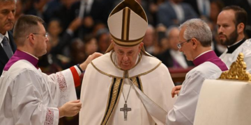 Francisco pidió a la UE apoyar a los países que acogen inmigrantes