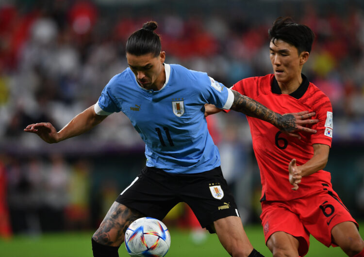 Con pocas emociones, Uruguay y Corea del Sur empataron 0 a 0