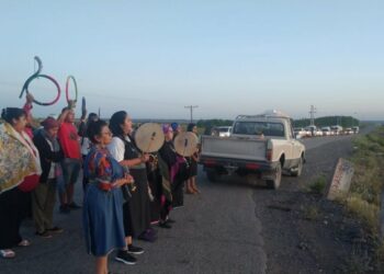 Vaca Muerta despertó bloqueada por comunidades mapuches y vecinos de Añelo