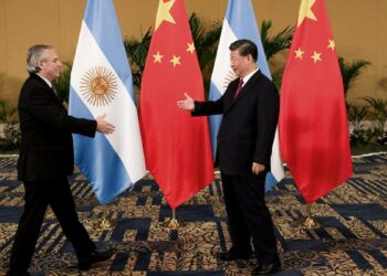 A pesar de sufrir una gastritis erosiva con sangrado, el Presidente retomó su agenda y se reunió con Xi Jinping