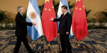 A pesar de sufrir una gastritis erosiva con sangrado, el Presidente retomó su agenda y se reunió con Xi Jinping