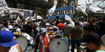 Trabajadores judiciales iniciaron un paro de 36 horas por un reclamo salarial