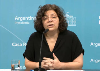 Ante la suba de casos, Vizzotti instó a la aplicación de vacunas de refuerzo contra el Covid-19