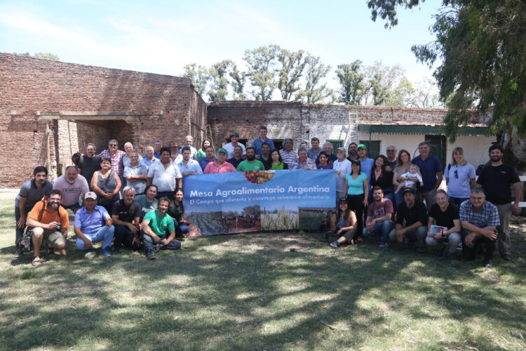 El plenario se realizó en una chacra manejada por sus propios dueños.