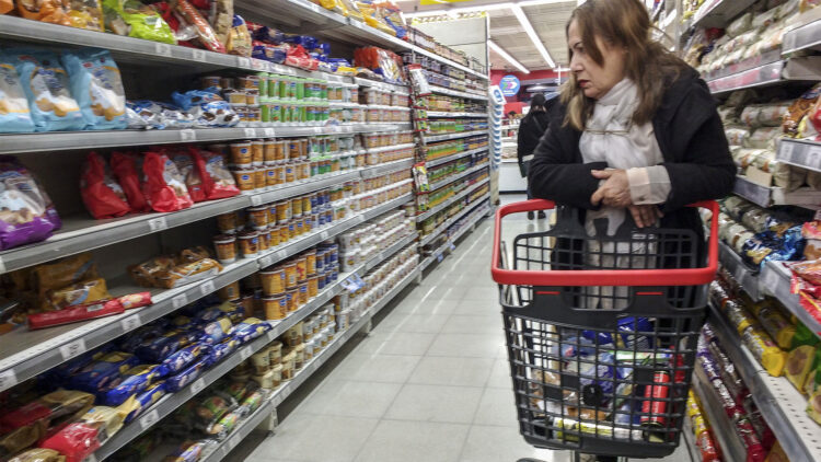 La inflación de octubre fue del 6,3% y la interanual roza el 90%