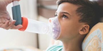 La Anmat aprobó en el país el uso de una medicación para el asma grave en niños