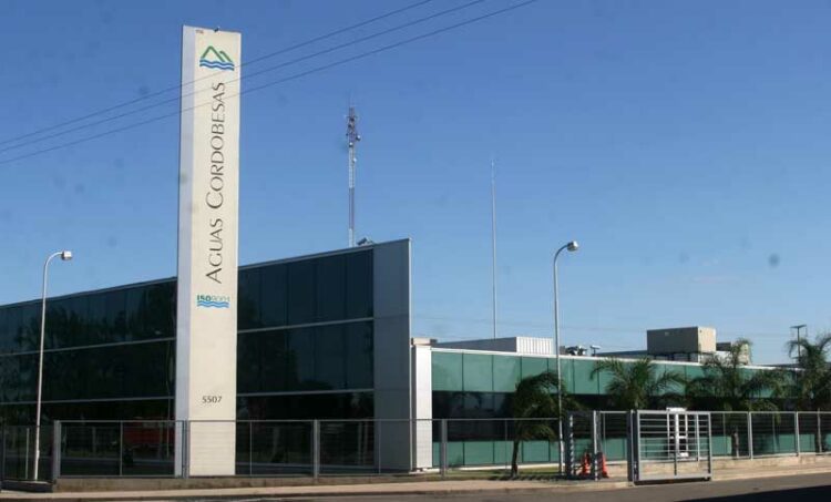 Aguas Cordobesas descontará la facturación de dos días de servicio por los cortes en tres barrios