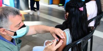 Se extiende la campaña de vacunación para sarampión, rubéola y polio