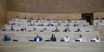 La oposición criticó las prioridades del presupuesto provincial para 2023