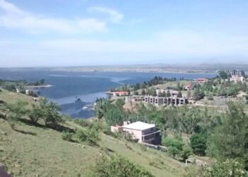 Ordenaron desalojar a cincuenta familias de un predio en Villa Ciudad de América