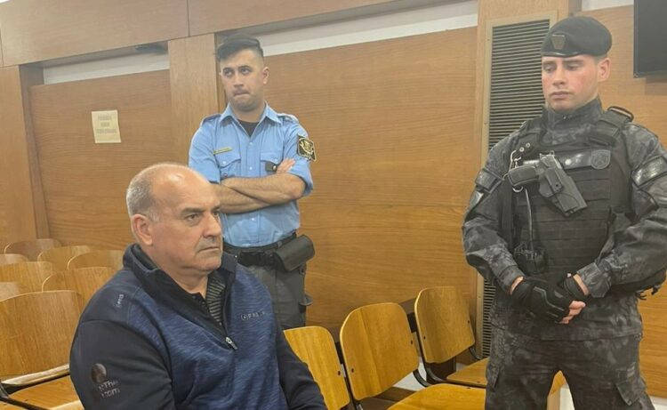 Ángel Cabrera fue condenado a dos años y cuatro meses de prisión.