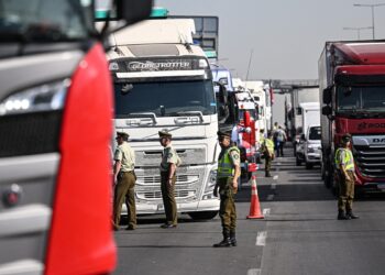 En acuerdo, finalizó el paro de camioneros