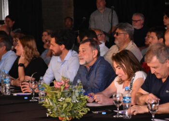 Caserio pidió que el Frente de Todos presente lista propia en la provincia