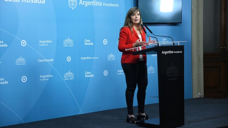 Desde el Ejecutivo, descartaron la opción de suspender las Paso