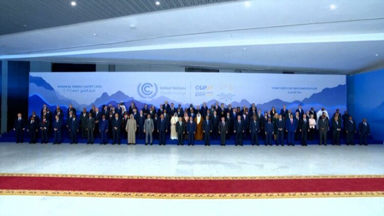 Representantes de los casi 200 países que integran la cumbre de la COP27.