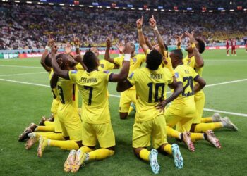 Ecuador le ganó con autoridad a Qatar en el partido inaugural