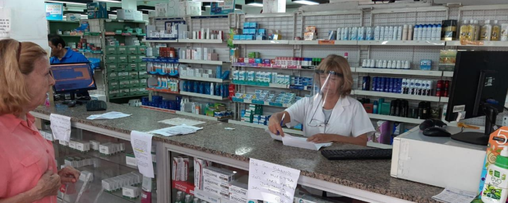 Por un conflicto con laboratorios, las farmacias advierten el desabastecimiento de medicamentos