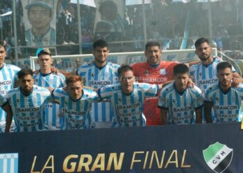 Racing se coronó campeón y logró el ascenso a la Primera Nacional