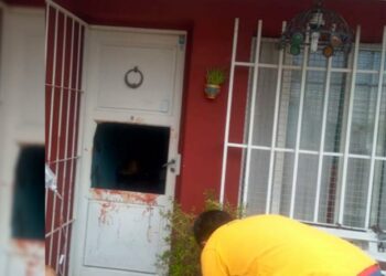 Asesinó de un disparo a su ex pareja y se quitó la vida