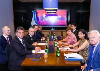 Georgieva: «Es muy importante que la Argentina mantenga el rumbo»