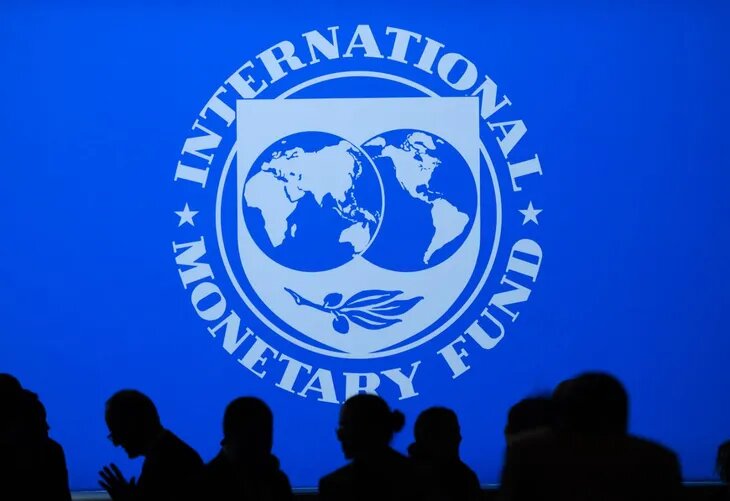 Argentina pidió la extensión de fechas de pago de octubre, según confirmó el FMI