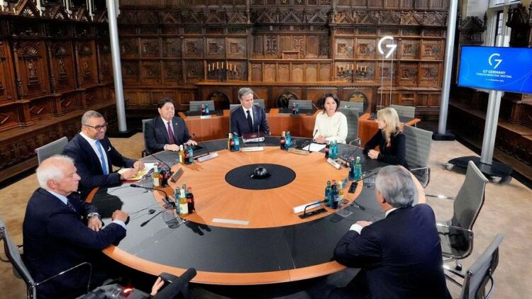 G7 promete a Ucrania reparar infraestructura crítica