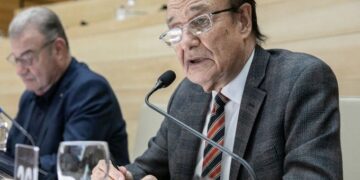 La Legislatura respetará el derecho de defensa de González