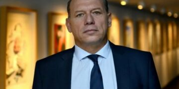 Denuncian a Berni por enriquecimiento ilícito, evasión y lavado de dinero