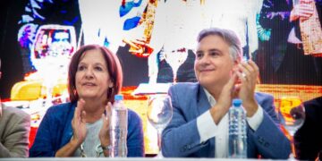 Vigo y Llaryora se mostraron juntos