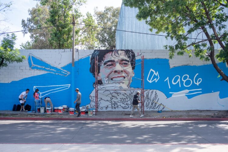 Murales de Maradona, Messi y Kempes