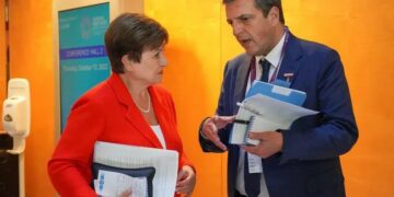 El FMI reclamó profundizar las políticas de ajuste al país