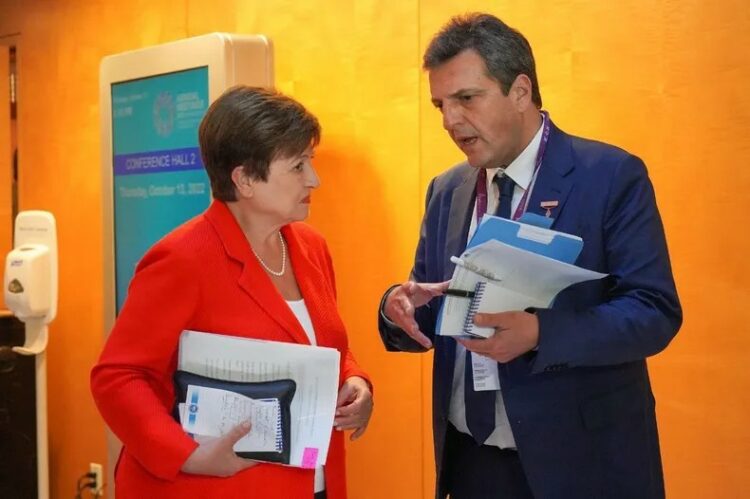 La Argentina alcanzó un acuerdo técnico con el Fondo y recibirá US$ 7.500 millones