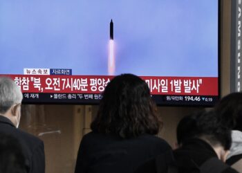 Corea del Norte disparó un misil