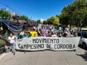 Reclaman el acceso a la tierra para la producción de alimentos Reclaman el acceso a la tierra para la producción de alimentos