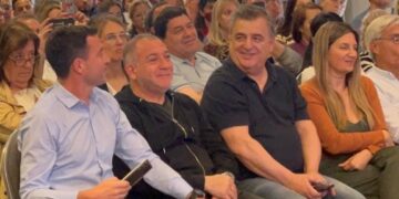 Negri criticó el “silencio” del Gobierno por su “profundo desgaste”