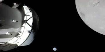 La nave de la misión Artemis I completó su primer sobrevuelo lunar